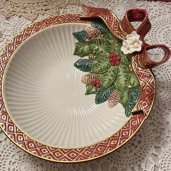 HP 🎉 Fitz and Floyd Christmas Rose bowl NWT - Picture 7 of 7